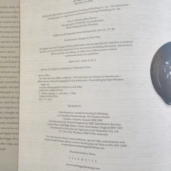 The New Cast Iron Skillet Cookbook by Ellen Brown 2014, Used, Good condition - Picture 4 of 7